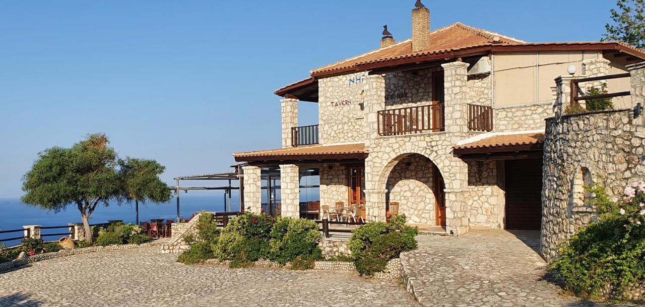 Nireas : Stone Villa Orthoniai Exterior photo